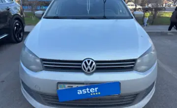 Volkswagen Polo 2013 года за 4 000 000 тг. в Астана фото 2