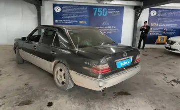 Mercedes-Benz E-Класс 1994 года за 2 500 000 тг. в Астана фото 4