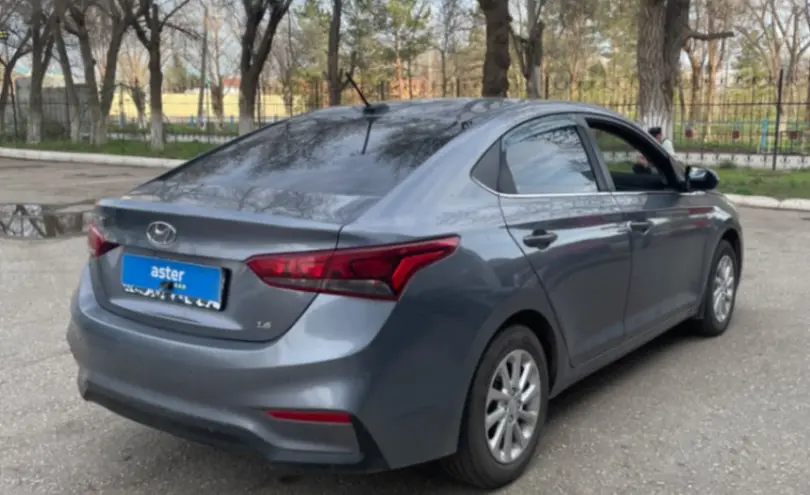Hyundai Accent 2019 года за 7 000 000 тг. в Актобе фото 5