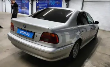 BMW 5 серии 2001 года за 4 200 000 тг. в Астана фото 3