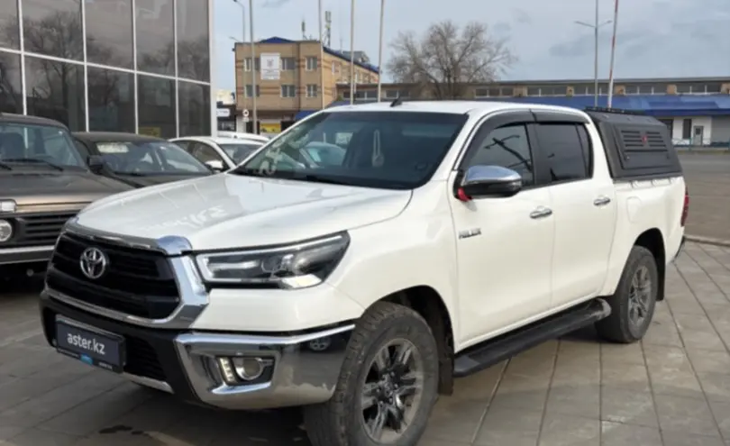 Toyota Hilux 2023 года за 17 000 000 тг. в Уральск