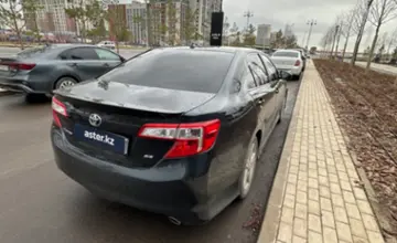 Toyota Camry 2014 года за 8 000 000 тг. в Астана