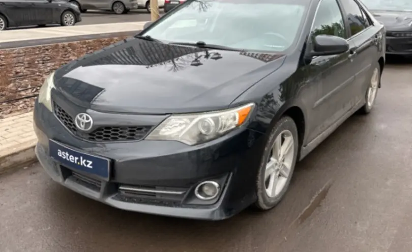 Toyota Camry 2014 года за 8 000 000 тг. в Астана