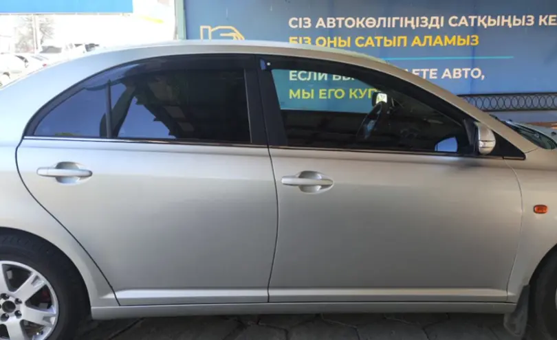 Toyota Avensis 2005 года за 3 300 000 тг. в Талдыкорган фото 4