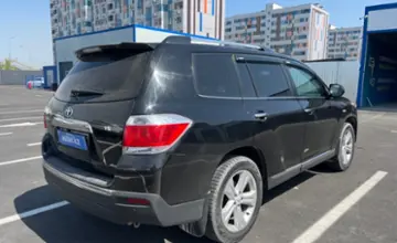 Toyota Highlander 2012 года за 12 000 000 тг. в Алматы