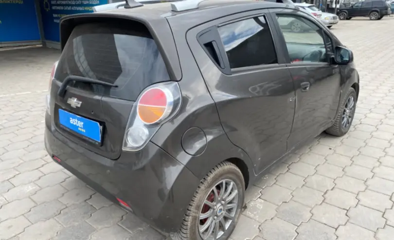 Chevrolet Spark 2010 года за 3 000 000 тг. в Караганда фото 5