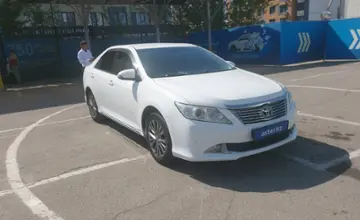 Toyota Camry 2014 года за 7 000 000 тг. в Алматы фото 2