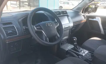 Toyota Land Cruiser Prado 2017 года за 27 000 000 тг. в Алматы фото 5