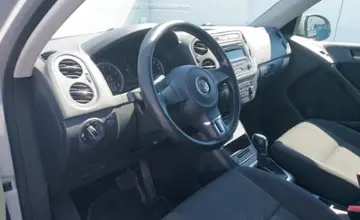 Volkswagen Tiguan 2014 года за 6 500 000 тг. в Шымкент фото 5