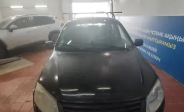 LADA (ВАЗ) Granta 2013 года за 1 500 000 тг. в Астана фото 2