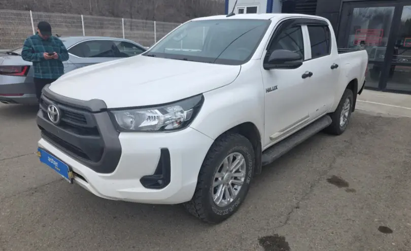 Toyota Hilux 2021 года за 18 000 000 тг. в Усть-Каменогорск