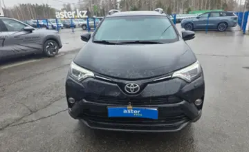 Toyota RAV4 2017 года за 10 000 000 тг. в Усть-Каменогорск фото 2