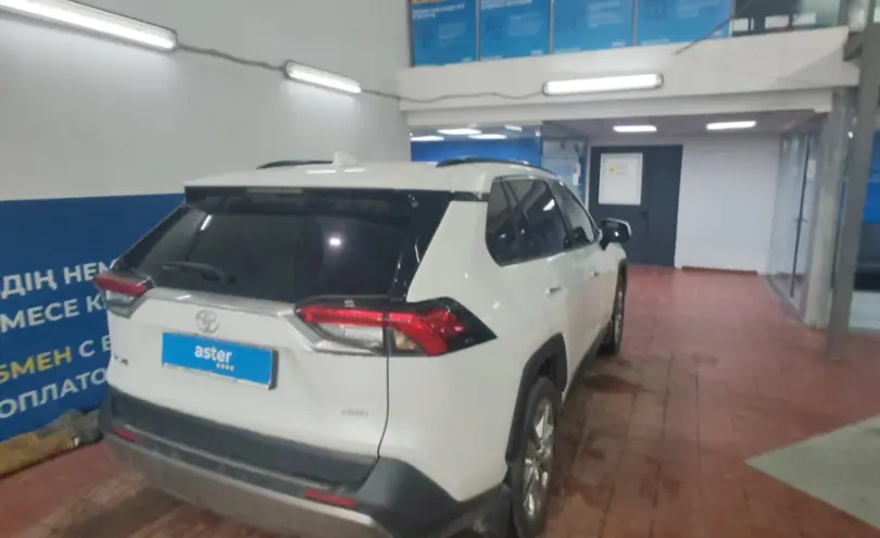 Toyota RAV4 2023 года за 20 000 000 тг. в Астана фото 5