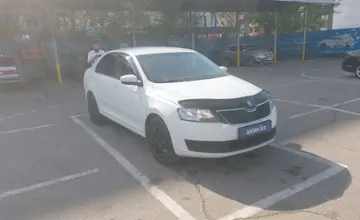 Skoda Rapid 2018 года за 5 500 000 тг. в Алматы фото 2