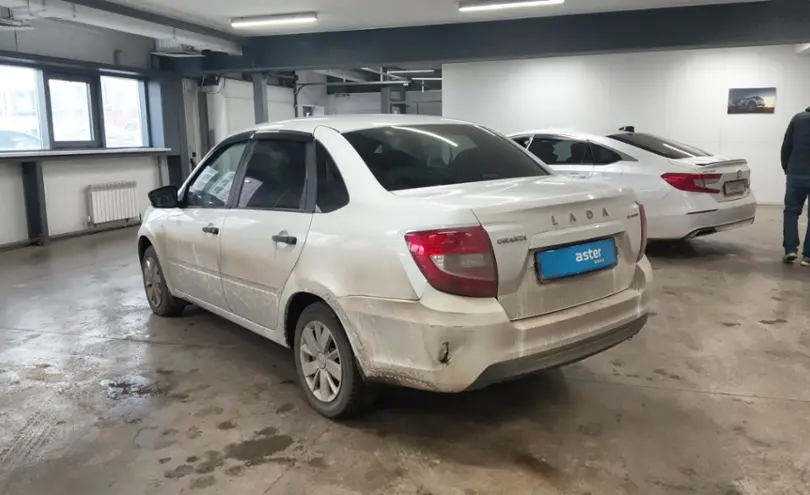 LADA (ВАЗ) Granta 2020 года за 2 300 000 тг. в Астана фото 4