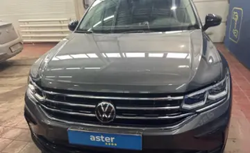 Volkswagen Tiguan 2021 года за 17 000 000 тг. в Астана фото 2