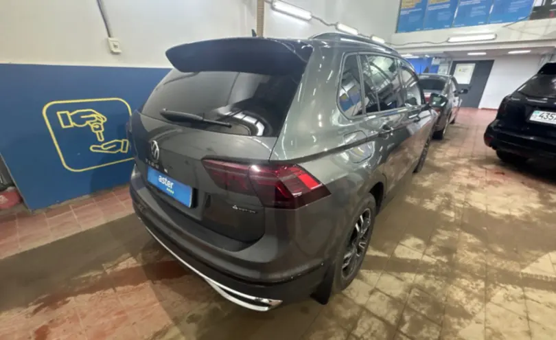 Volkswagen Tiguan 2021 года за 17 000 000 тг. в Астана фото 5