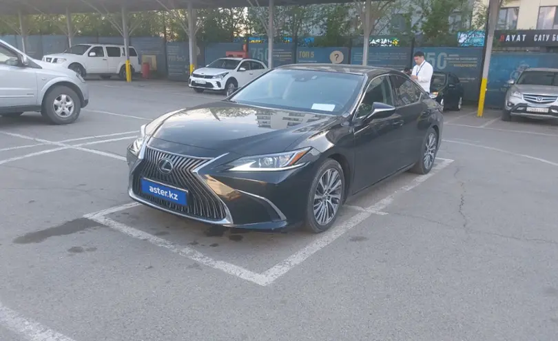 Lexus ES 2020 года за 20 000 000 тг. в Алматы
