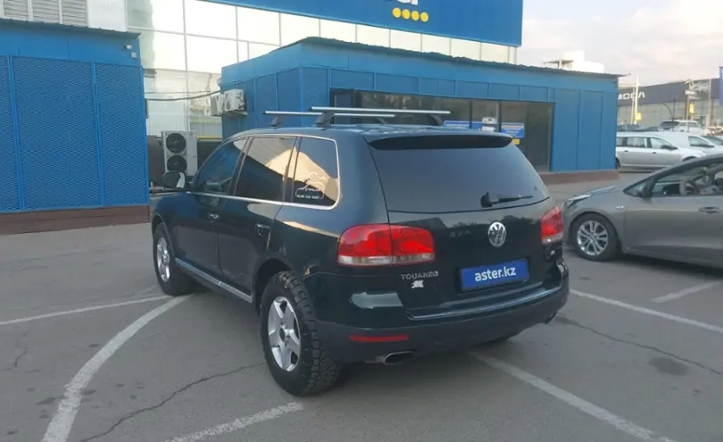 Volkswagen Touareg 2004 года за 4 500 000 тг. в Алматы фото 4
