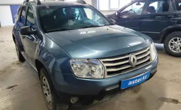 Renault Duster 2014 года за 4 000 000 тг. в Астана фото 2