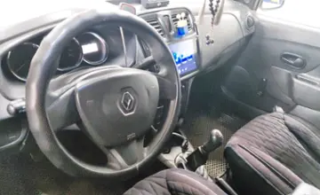 Renault Logan 2015 года за 2 500 000 тг. в Астана фото 5