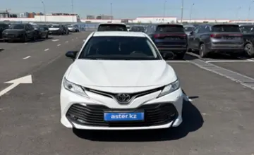 Toyota Camry 2020 года за 13 000 000 тг. в Алматы фото 2