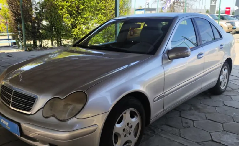 Mercedes-Benz C-Класс 2002 года за 2 500 000 тг. в Талдыкорган