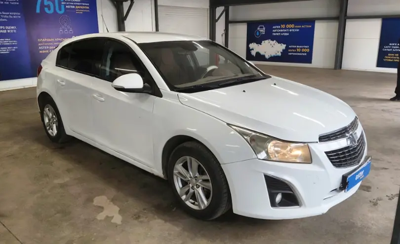 Chevrolet Cruze 2013 года за 4 500 000 тг. в Астана фото 2