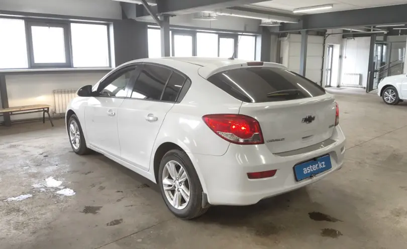 Chevrolet Cruze 2013 года за 4 500 000 тг. в Астана фото 4