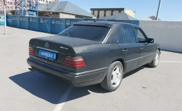 Mercedes-Benz E-Класс 1993 года за 1 500 000 тг. в Шымкент фото 3