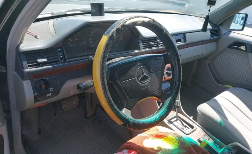 Mercedes-Benz E-Класс 1993 года за 1 500 000 тг. в Шымкент фото 5