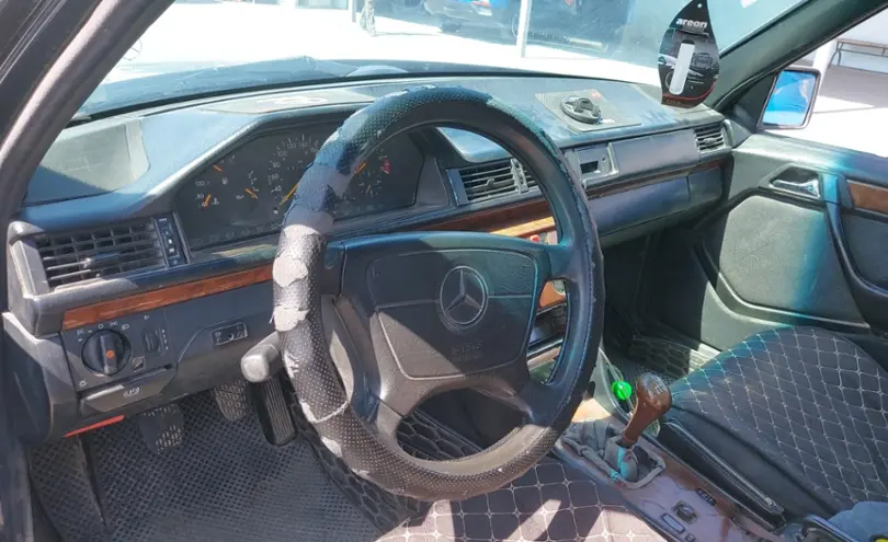 Mercedes-Benz E-Класс 1993 года за 1 000 000 тг. в Шымкент фото 5