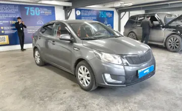 Kia Rio 2013 года за 5 000 000 тг. в Астана фото 2