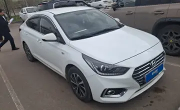Hyundai Solaris 2018 года за 6 300 000 тг. в Астана фото 3