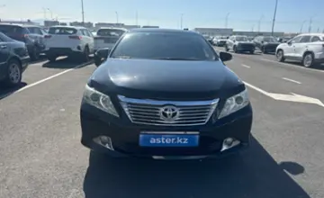 Toyota Camry 2014 года за 9 000 000 тг. в Алматы фото 2