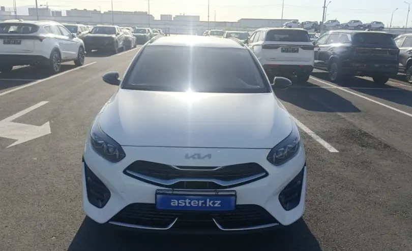 Kia Ceed SW 2023 года за 9 700 000 тг. в Алматы фото 2