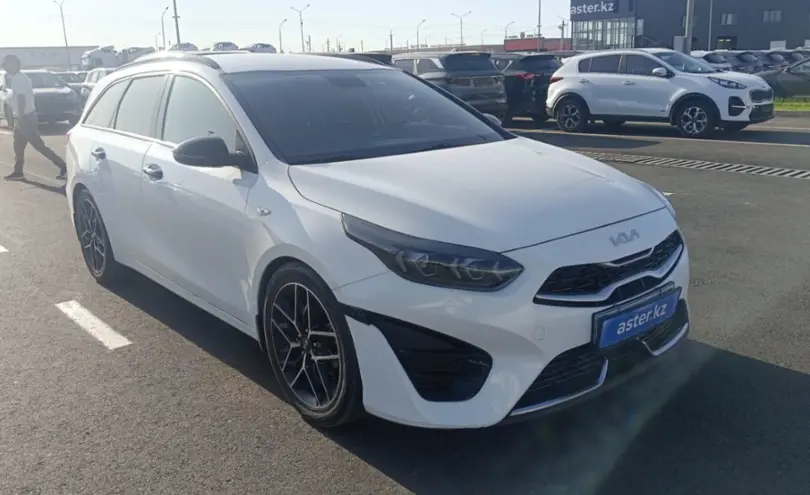 Kia Ceed SW 2023 года за 9 700 000 тг. в Алматы фото 3