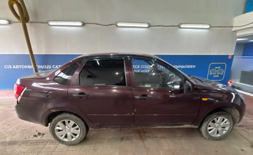 LADA (ВАЗ) Granta 2012 года за 1 500 000 тг. в Астана фото 4