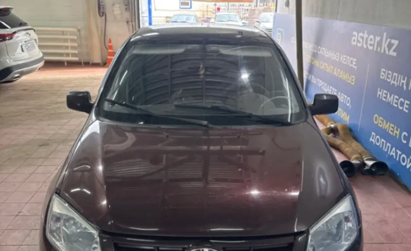 LADA (ВАЗ) Granta 2012 года за 1 500 000 тг. в Астана фото 2
