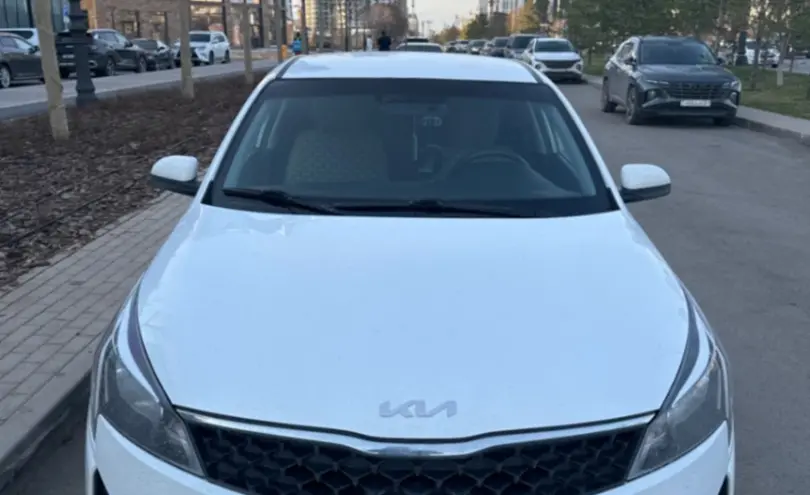 Kia Rio 2022 года за 7 500 000 тг. в Астана фото 2