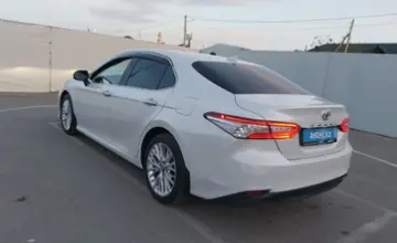 Toyota Camry 2018 года за 12 900 000 тг. в Шымкент фото 4