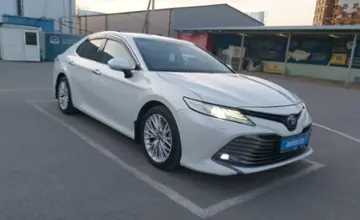 Toyota Camry 2018 года за 12 900 000 тг. в Шымкент фото 2