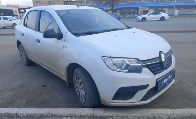 Renault Logan 2018 года за 4 500 000 тг. в Уральск фото 3