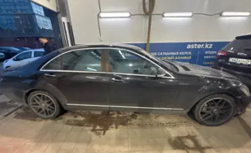 Mercedes-Benz S-Класс 2006 года за 4 500 000 тг. в Астана фото 4