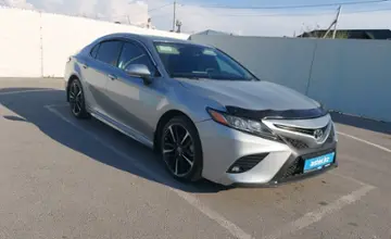 Toyota Camry 2020 года за 11 800 000 тг. в Шымкент фото 2