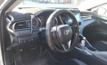 Toyota Camry 2020 года за 11 800 000 тг. в Шымкент фото 5