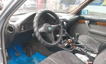 BMW 5 серии 1993 года за 1 500 000 тг. в Шымкент фото 5