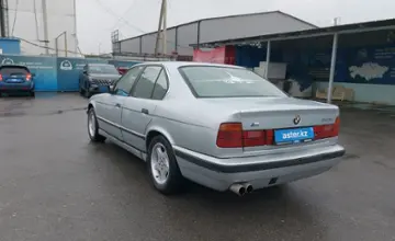 BMW 5 серии 1993 года за 1 500 000 тг. в Шымкент фото 4