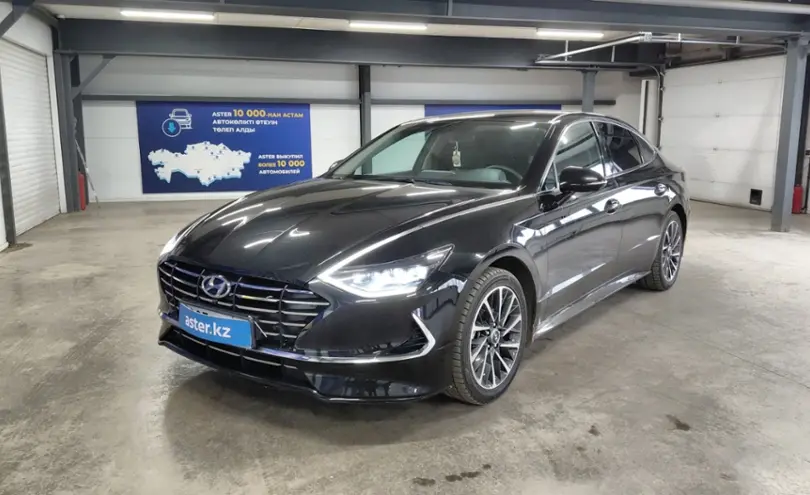 Hyundai Sonata 2021 года за 12 000 000 тг. в Астана