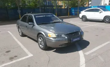 Toyota Camry 1997 года за 2 000 000 тг. в Алматы фото 2